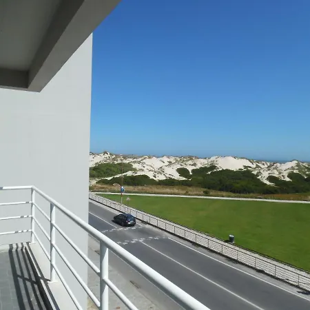 Апартаменты - Frente A E Vista Mar Пениши