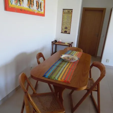 - Frente A E Vista Mar Апартаменты