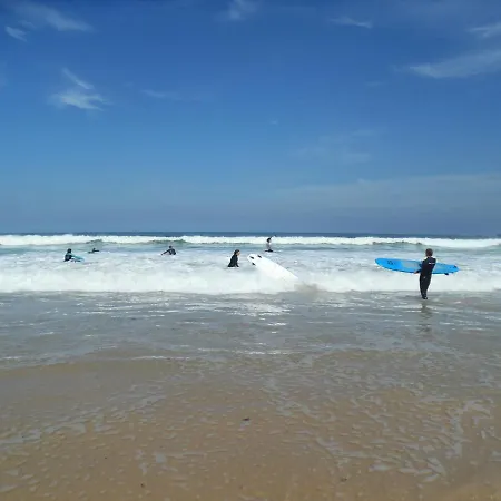 - Frente A E Vista Mar Daire