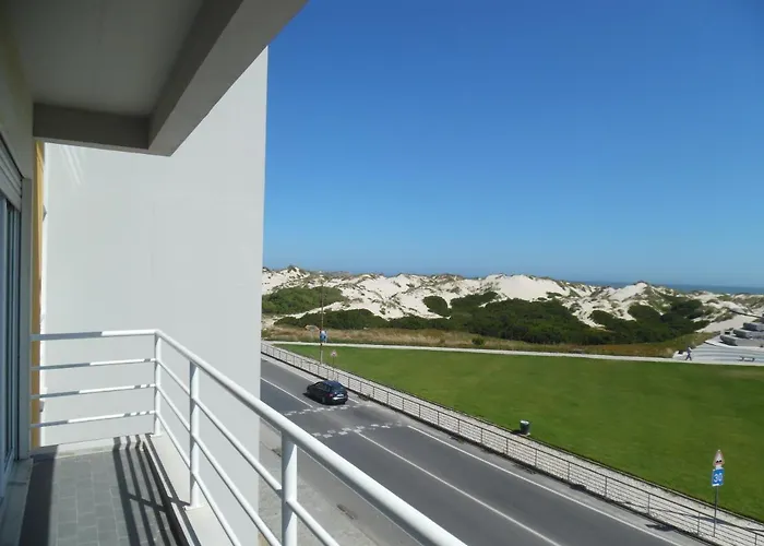 Апартаменты - Frente A E Vista Mar Пениши